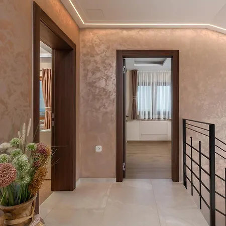 Vilani & Pool - Happy Apartmán *