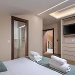 Vilani & Pool - Happy شقة تْسْغيكفانِتْسا