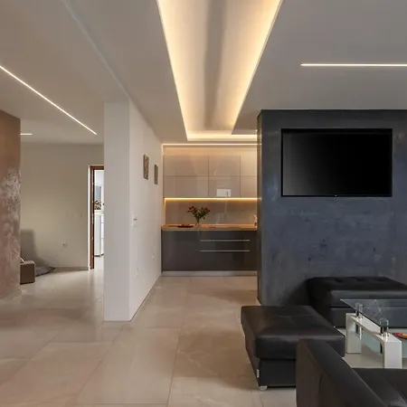 Apartament Vilani & Pool - Happy