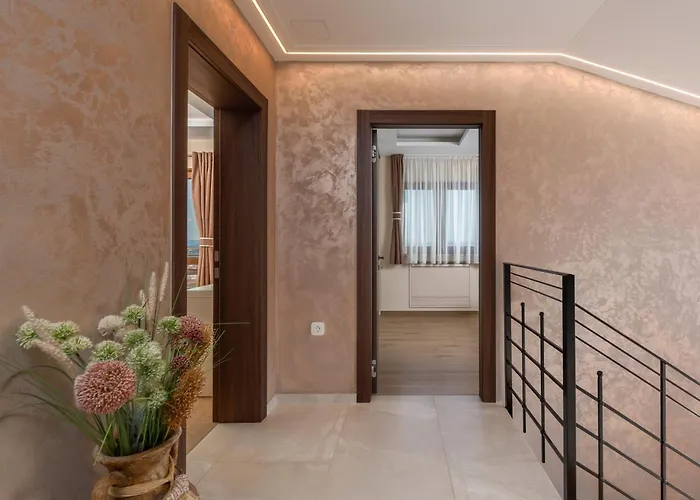 Vilani & Pool - Happy Apartment *