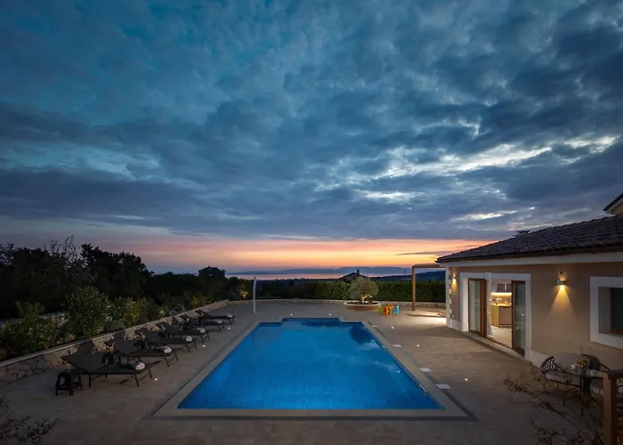 Vilani & Pool - Happy Crikvenica